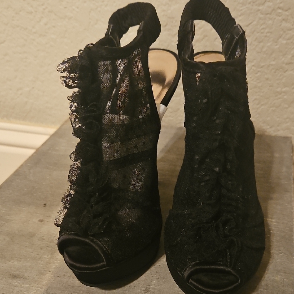 Chinese Laundry Black Lace Heels